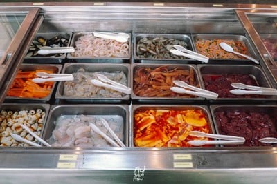 MR.BARBQ หมูกระทะ บุฟเฟ่ต์อิ่มอร่อยไม่อั้น ไม่จำกัดเวลา 
