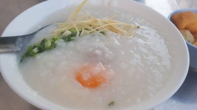 โจ๊กหมูไม่ใส่เครื่องใน+ไข่ลวก