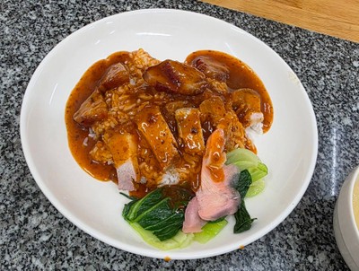 ข้าวหมูแดง+หมูกรอบ