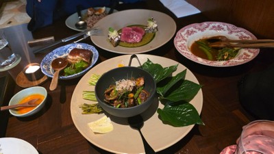 อาหาร หรือ เครื่องดื่ม