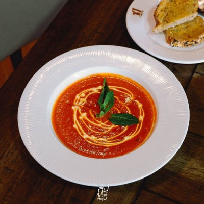 คาเฟ่ใหม่ย่านฝั่งธน T-Rex's Gastrobar สวยสไตล์คาเฟ่แอนด์บาร์