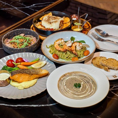 T-Rex’s Gastrobar แลนด์มาร์คแห่งใหม่ย่านฝั่งธน