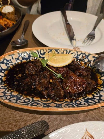 อาหาร หรือ เครื่องดื่ม