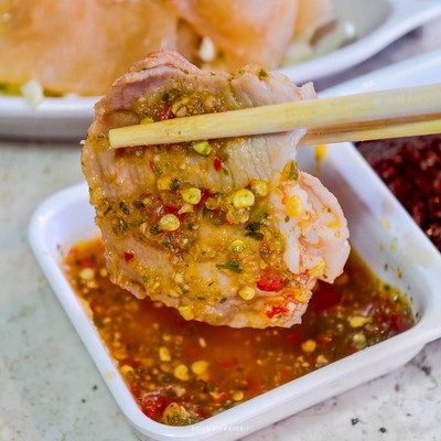 เปิดแล้ว! “ครัวเหล็ก” ร้านนั่งชิลแห่งใหม่ย่านนวลจันทร์