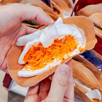 สาวกเผือกเลิฟเวอร์ห้ามพลาด! เมนูใหม่จากขนมเบื้องหวานผึ้งน้อยมาแล้วค่าา