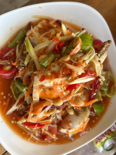 อาหาร หรือ เครื่องดื่ม