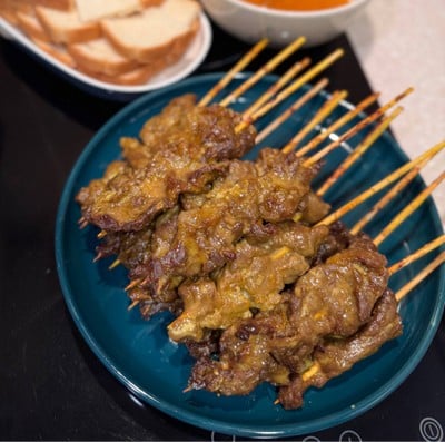 เนื้อสะเต๊ะ - Beef Satay