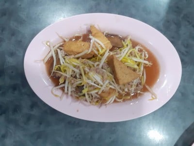 ถั่วงอกผัดเต้าหู้
