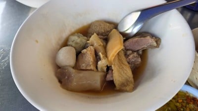 เนื้อทุกอย่างลวก(ไม่มีเนื้อสดหมด)