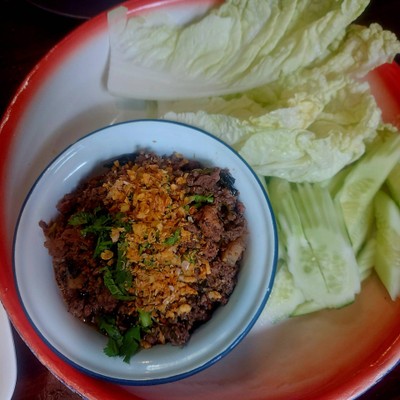 ลาบหมูคั่ว