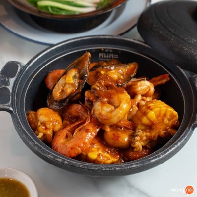 คนละหม้อ อาหารทะเลพรีเมียม (KONLAMOH PREMIUM SEAFOOD) ทองหล่อ