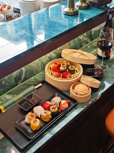 อาหาร หรือ เครื่องดื่ม