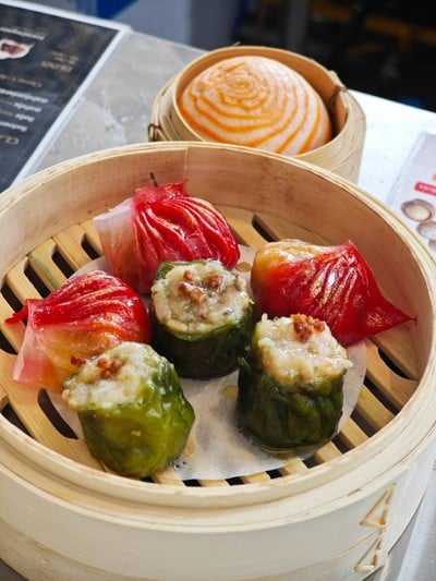 อาหาร หรือ เครื่องดื่ม