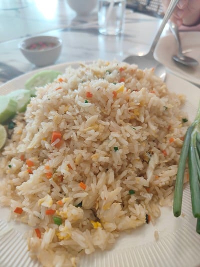 ข้าวผัดปู