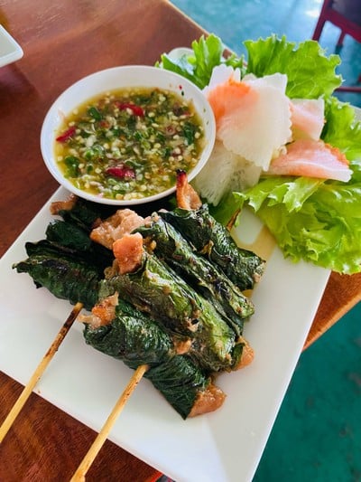 หมูย่างใบชะพลู