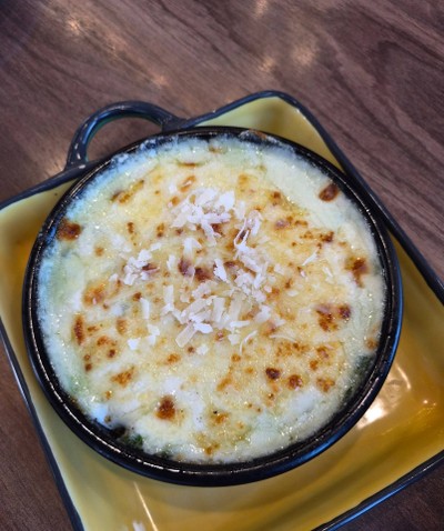 ผักโขมอบชีส