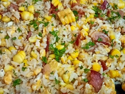 ข้าวผัดข้าวโพดเบคอน