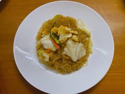 ผัดวุ้นเส้น