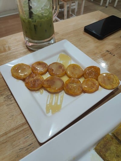 อาหาร หรือ เครื่องดื่ม