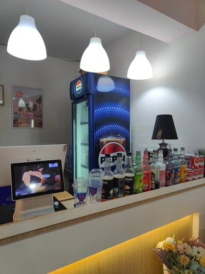 อาหาร หรือ เครื่องดื่ม