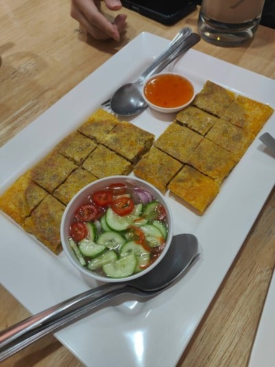 อาหาร หรือ เครื่องดื่ม