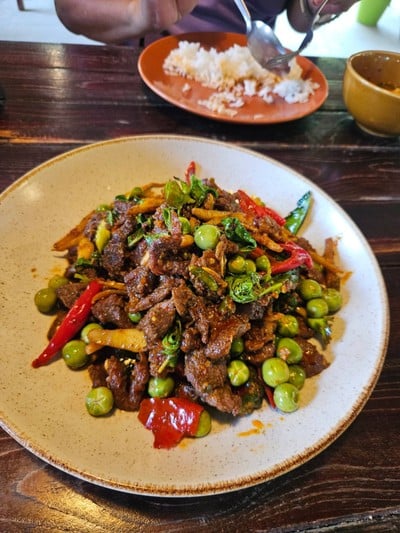 ผัดเผ็ดกวาง