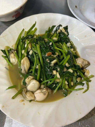 ปวยเล้งหอยนางรม