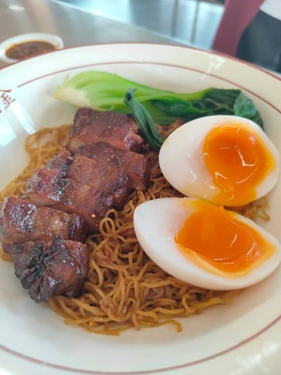 บะหมี่หมูย่าง
