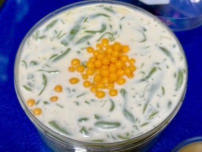 อาหาร หรือ เครื่องดื่ม