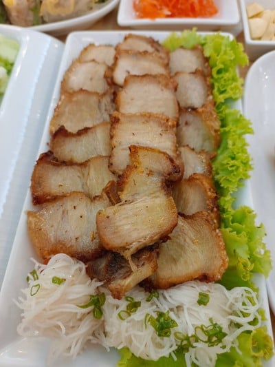 บั๋นแบ๋ว