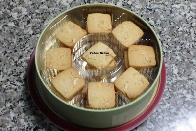 CASHEW NUT COOKIES