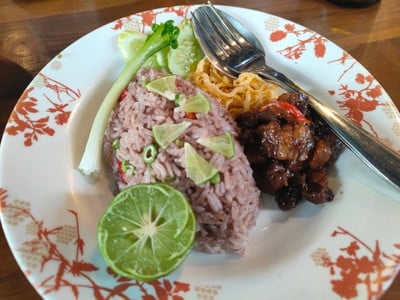 ข้าวคลุกกะปิกินใจ