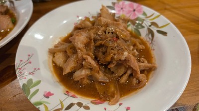 เอี่ยมต้อคั่วเคยเค็ม