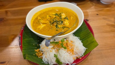 แกงปู หมี่หุ้น