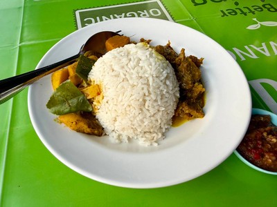 ข้าวราดแกง