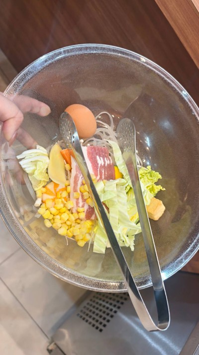 อาหาร หรือ เครื่องดื่ม