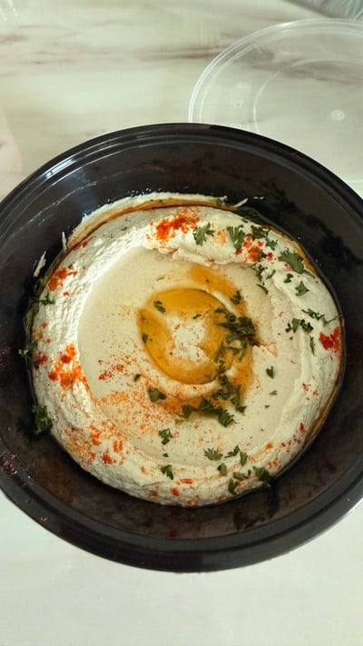 Lebanese hummus