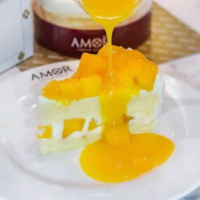 หวานฉ่ำรับซัมเมอร์ กับมะม่วงน้ำดอกไม้สีทองจาก AMOR