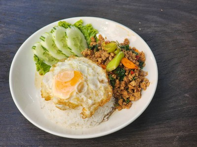 วิธีทำ กระเพราหมูสับ