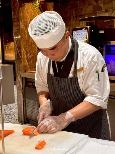 อาหาร หรือ เครื่องดื่ม