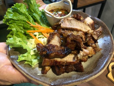 หมูย่าง
