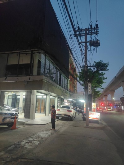 หน้าร้าน