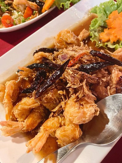 กุ้งทอดซอสมะขาม