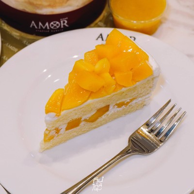 MANGO SEASON เค้กมะม่วงหวานละมุนสุดฉ่ำรับซัมเมอร์จาก AMOR