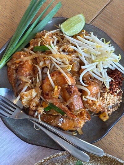 ผัดไทยกุ้ง
