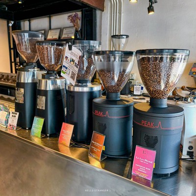 Koffeeplus Coffee Roaster Academy ร้านกาแฟเทสดีย่านเจริญนคร