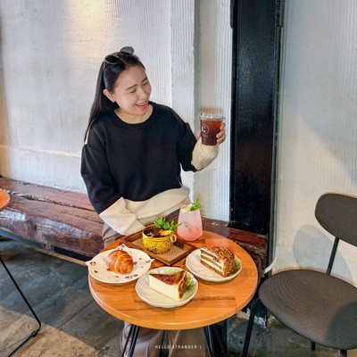 Koffeeplus Coffee Roaster Academy ร้านกาแฟเทสดีย่านเจริญนคร