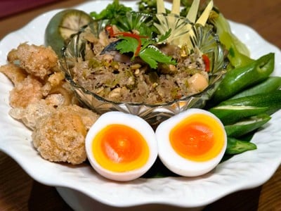 น้ำพริกขี้กาผักต้ม