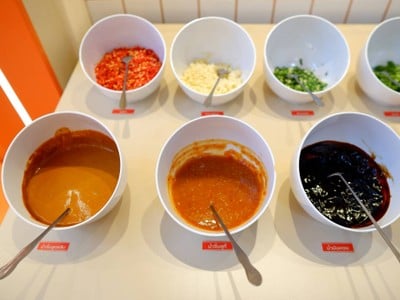 อาหาร หรือ เครื่องดื่ม