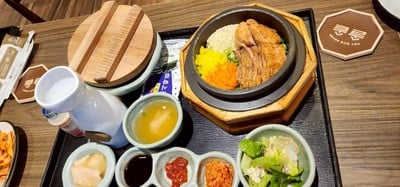 ข้าวอบปลามาไดและหอยเชลล์